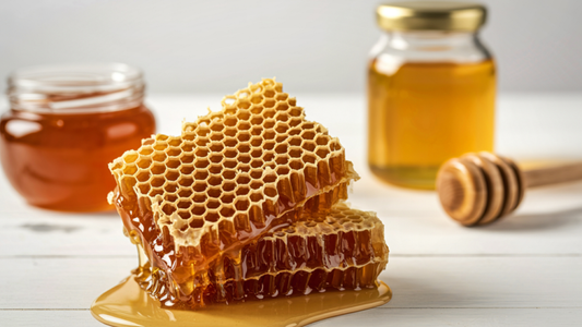 Honey versus keto-friendly sweeteners — why honey spikes blood sugar and is not suitable for keto or diabetic diets